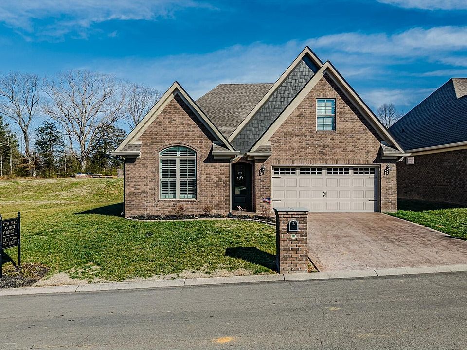 1st image of 201 Zion Cove Ln