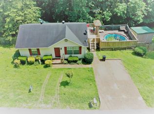 1028 Hollis Ln, White House, TN 37188