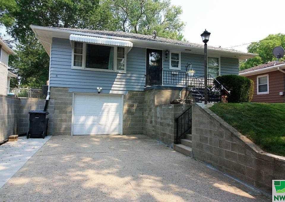 1st image of 3840 Jackson St