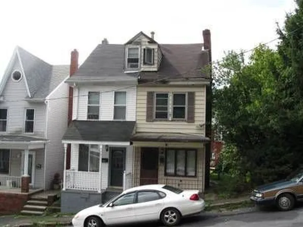1606 Market St, Ashland, PA 17921
