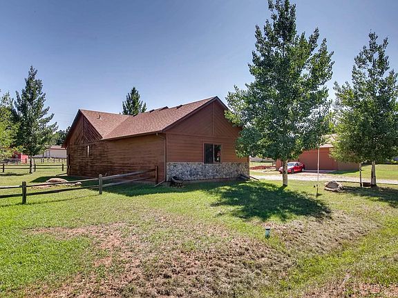 2nd image of 501 Taopi Cir