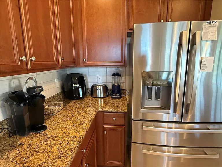 352 Laurel Falls Dr — Photo 15
