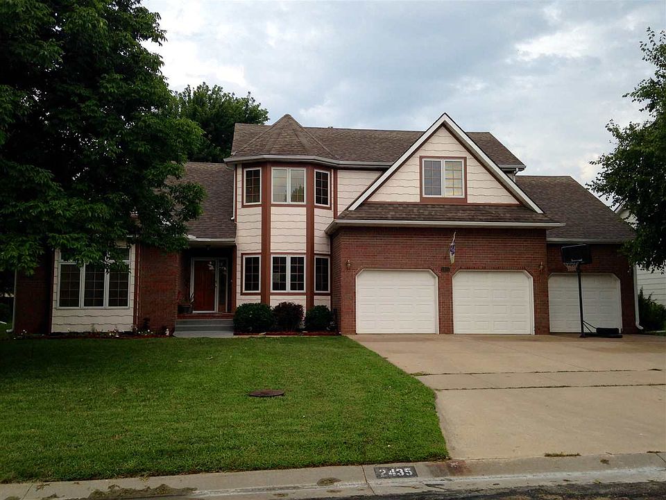 1st image of 2435 Potters Ct