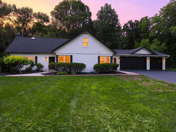 14819 Margaret Pl, Minnetonka, MN 55345