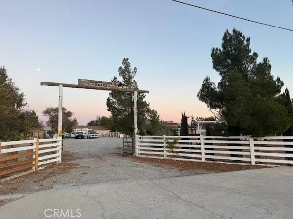 16100 Navajo Rd #1, Apple Valley, CA 92307