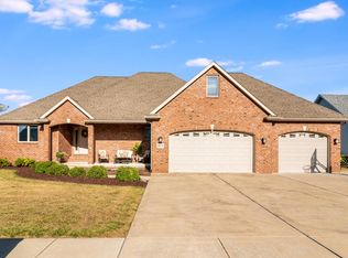 1075 Crystal Ln, Diamond, IL 60416