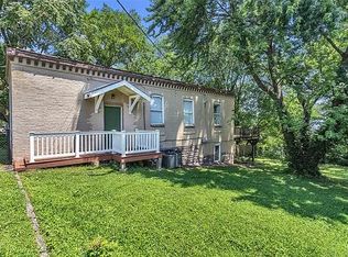 1562 Sanford Ave, Saint Louis, MO 63139