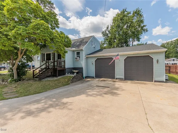 8448 Jennings Rd, Olmsted Township, OH 44138