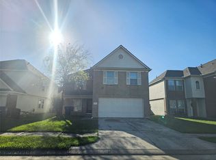 11015 Walkup Way, Houston, TX 77044