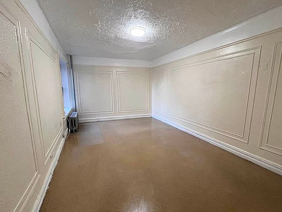 2nd image of 424 E 148th St APT 1W