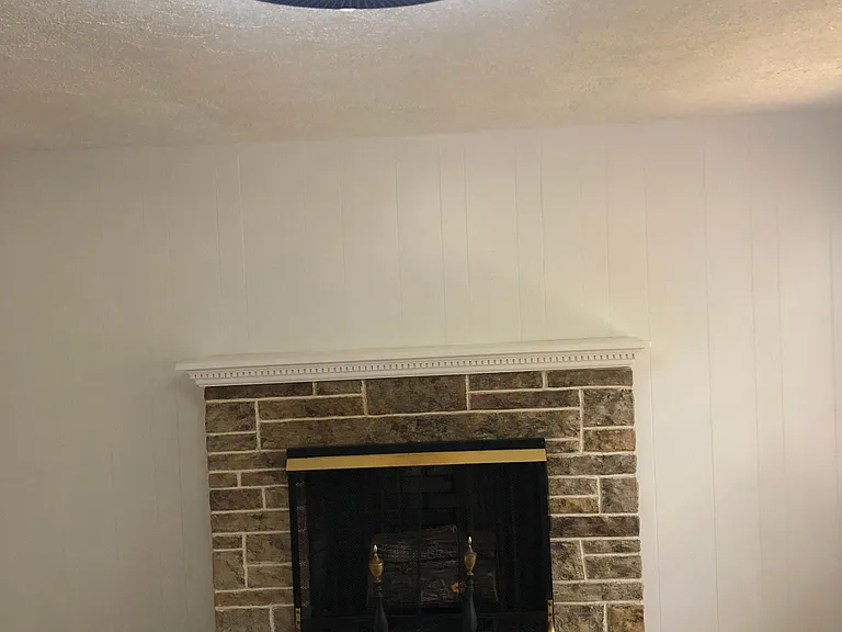 133 Lakeside Dr — Photo 12