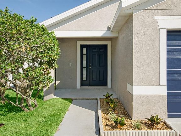 2nd image of 11750 Crest Creek Dr