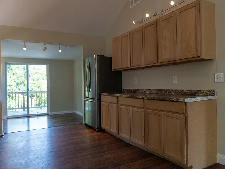 244 Shiloh Ave — Photo 8