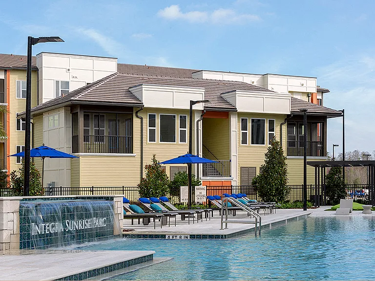 Integra Sunrise Parc — Photo 23
