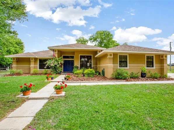 740 Arbuckle Creek Rd, Lorida, FL 33857