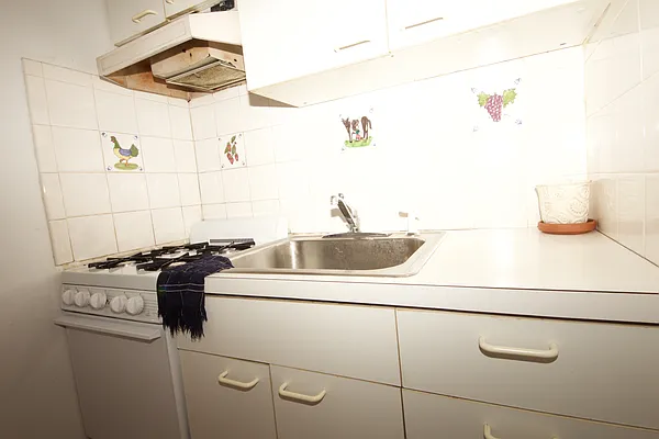 Sold by Bien Realty Ltd | media 8