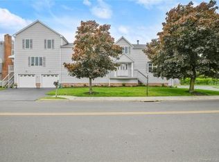 560 Fairfield Beach Rd #A, Fairfield, CT 06824