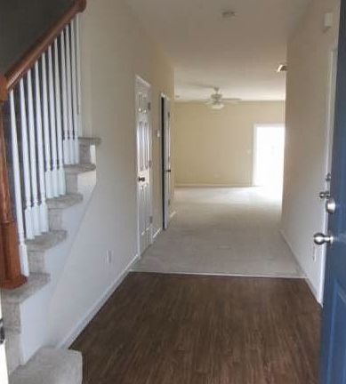 3rd image of 105 Marbella Cir