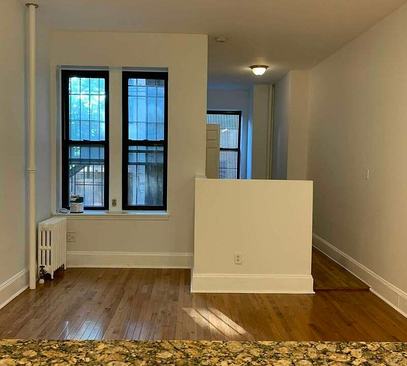 1st image of 180 Prospect Park W APT 3