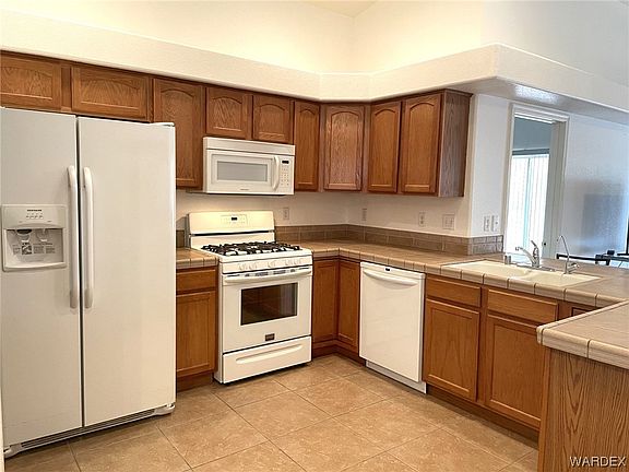 4th image of 4778 S Calle Del Media
