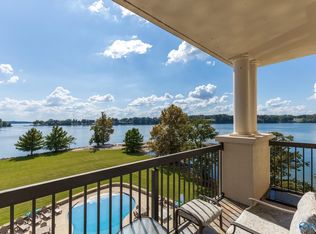 12100 Two Rivers Dr #D4, Athens, AL 35611