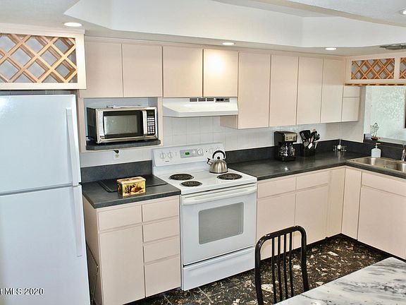4th image of 3170 N Atlantic Ave APT 201