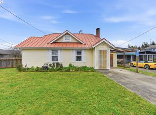 2611 Everett Ave, North Bend, OR