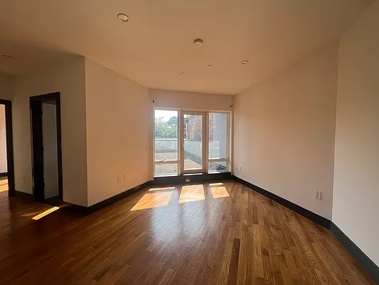 Rented by MADEHOME | media 12