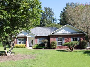 20 Jared Ln, Hattiesburg, MS 39402