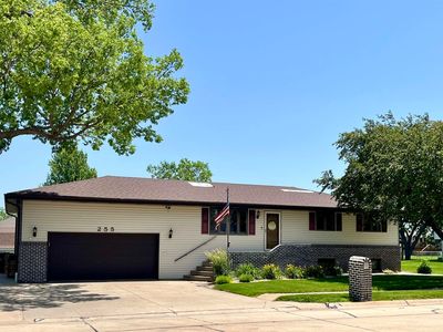255 S 6th Ave, Columbus, NE, 68601
