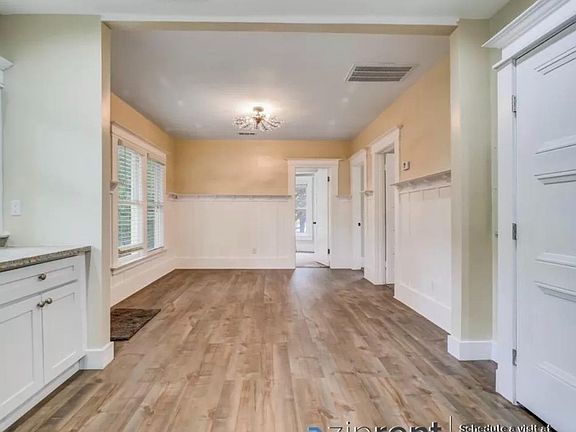 4th image of 601 T St #1