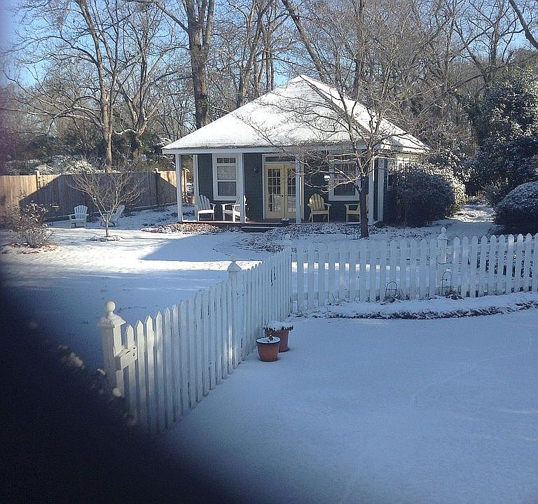 2nd image of 358 W Hightower Trl