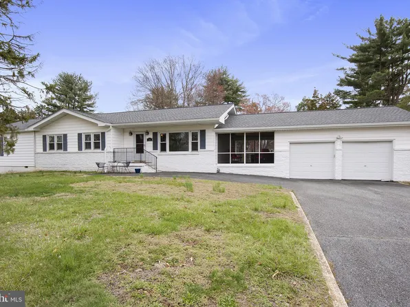 16 4th Ave, Elkton, MD 21921