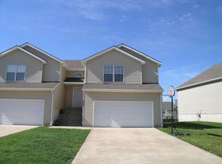 17625 W 111th Pl, Olathe, KS 66061