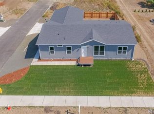 406 N 18th St, Elma, WA 98541