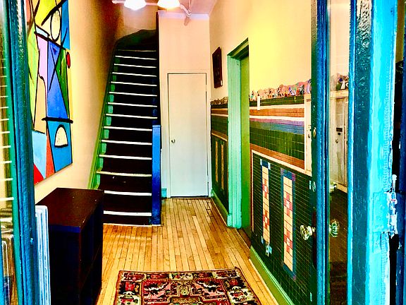 3rd image of 493 Pacific St APT 2