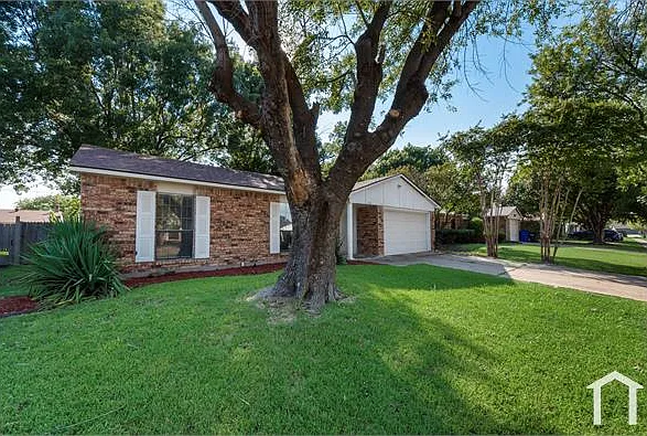 3 bed, 1471 sqft, $1,950 — Photo 3