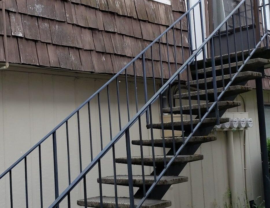 1st image of 107 147th Ave SE APT 4