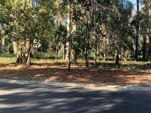 109 Palmetto Pkwy, Hilton Head Island, SC 29926