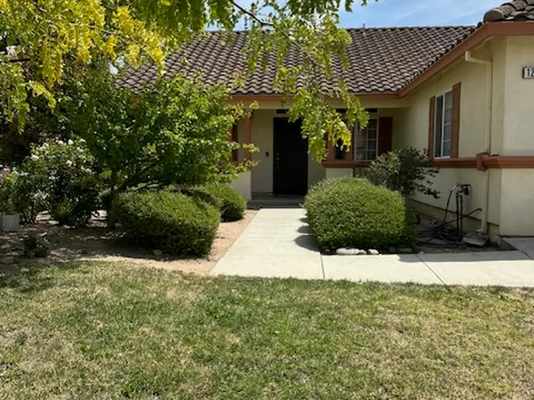 1247 Romo Dr, Greenfield, CA 93927