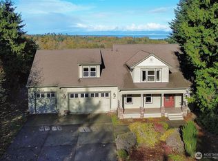 450 Elwha Bluffs Rd, Port Angeles, WA 98363