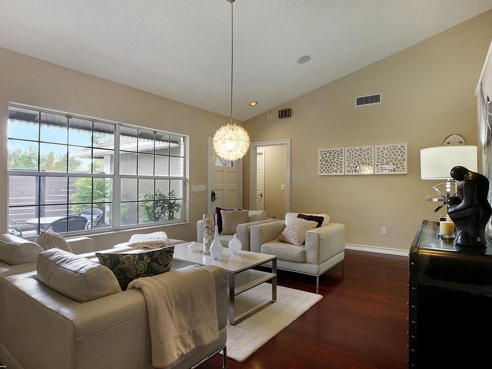 1st image of 744 Windflower Court S