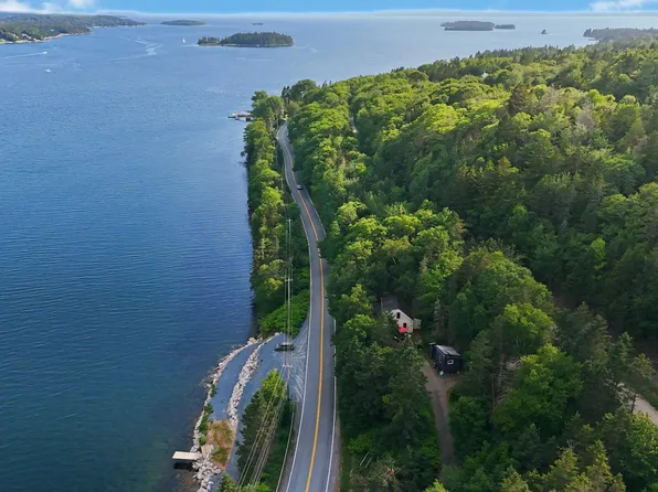 6629 Saint Margarets Bay Rd, Halifax, NS B3Z 1Y1