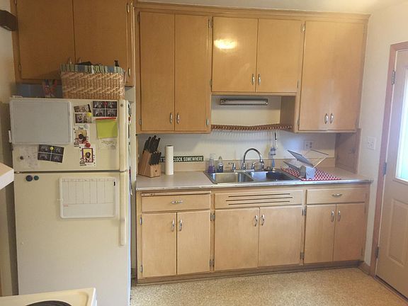 4th image of 3619 N Murray Ave