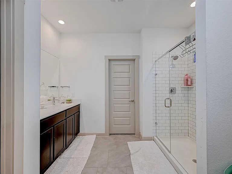 29526 Wilkerson Ln — Photo 10
