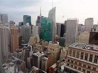 Rented by R New York