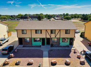20 Royal Crest Dr, Pueblo, CO 81005