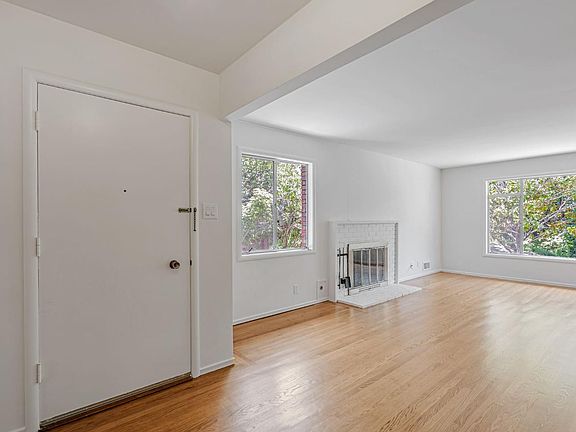 3rd image of 24 Rivera Street