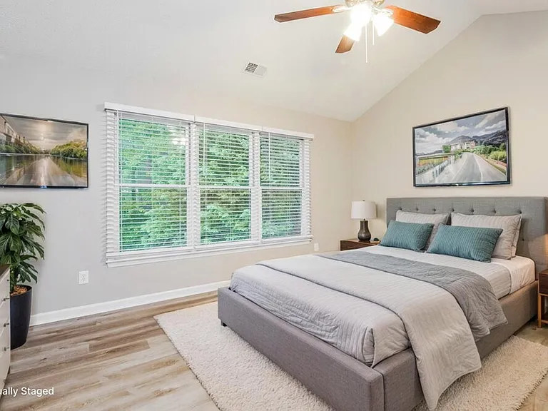 919 Beddingfield Dr — Photo 11