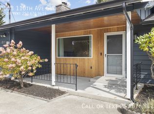 10853 110th Ave SW, Lakewood, WA 98498